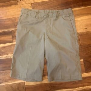 Nike Dri-Fit Golf Shorts Youth Large